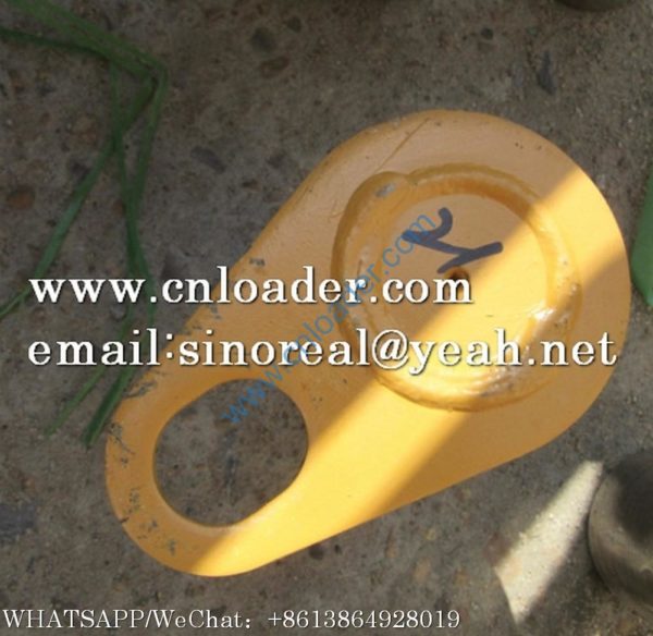 SDLG boom cylinder pin 4043000181 - Image 2