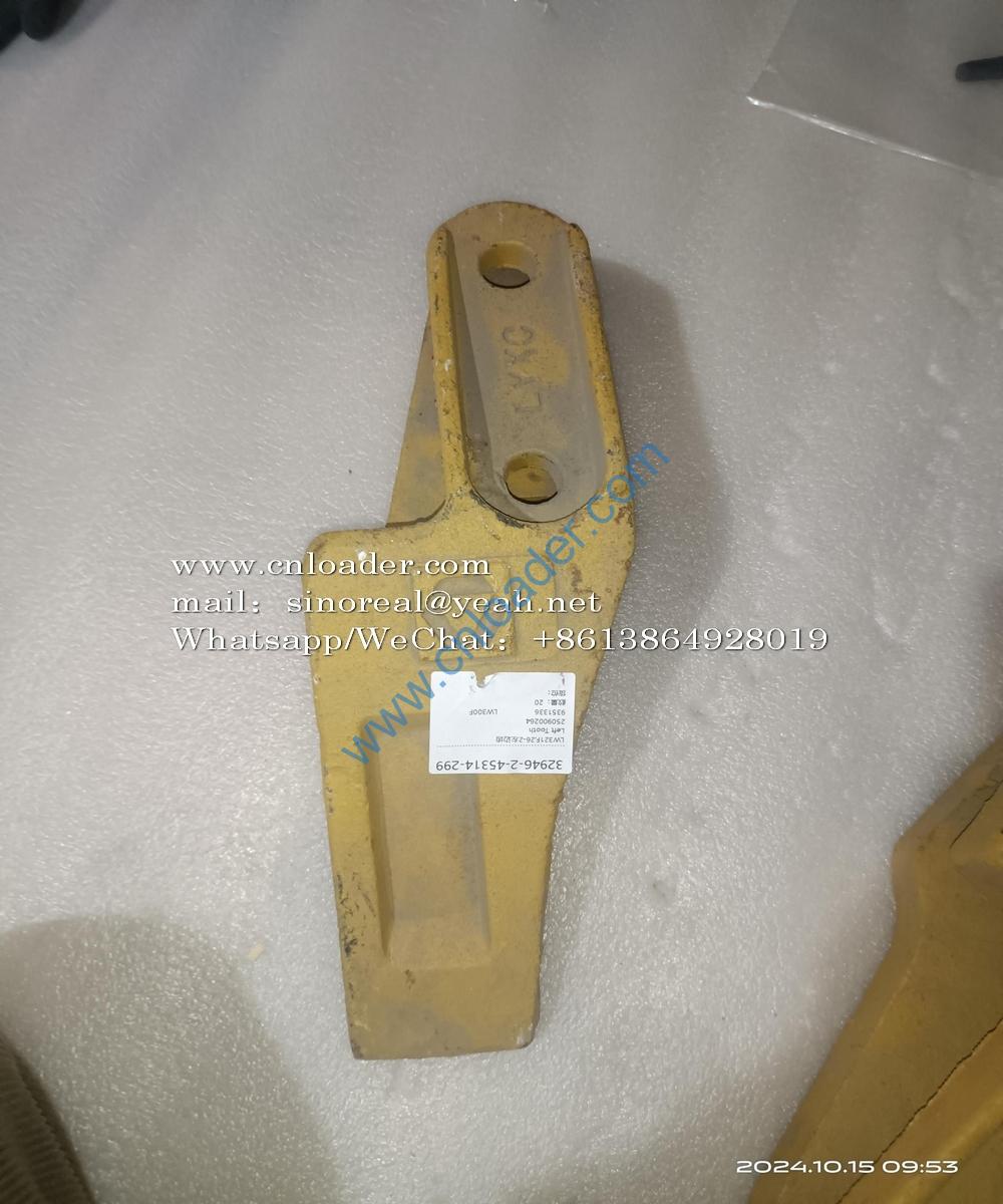 LW321F.26-2 Left bucket tooth 250900264 9351336