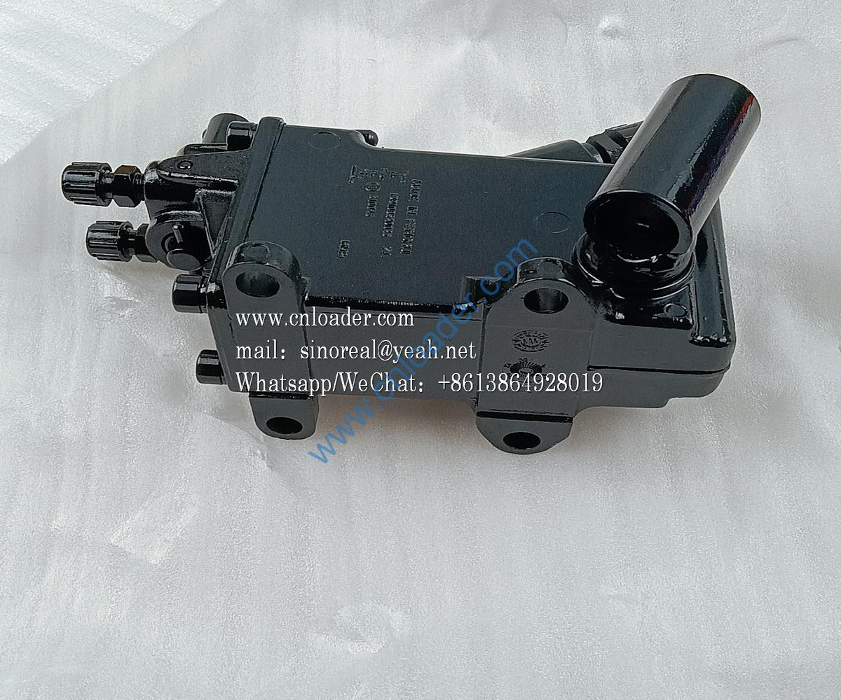 XCMG parts WE-16 hand pump 803010915 - Image 2