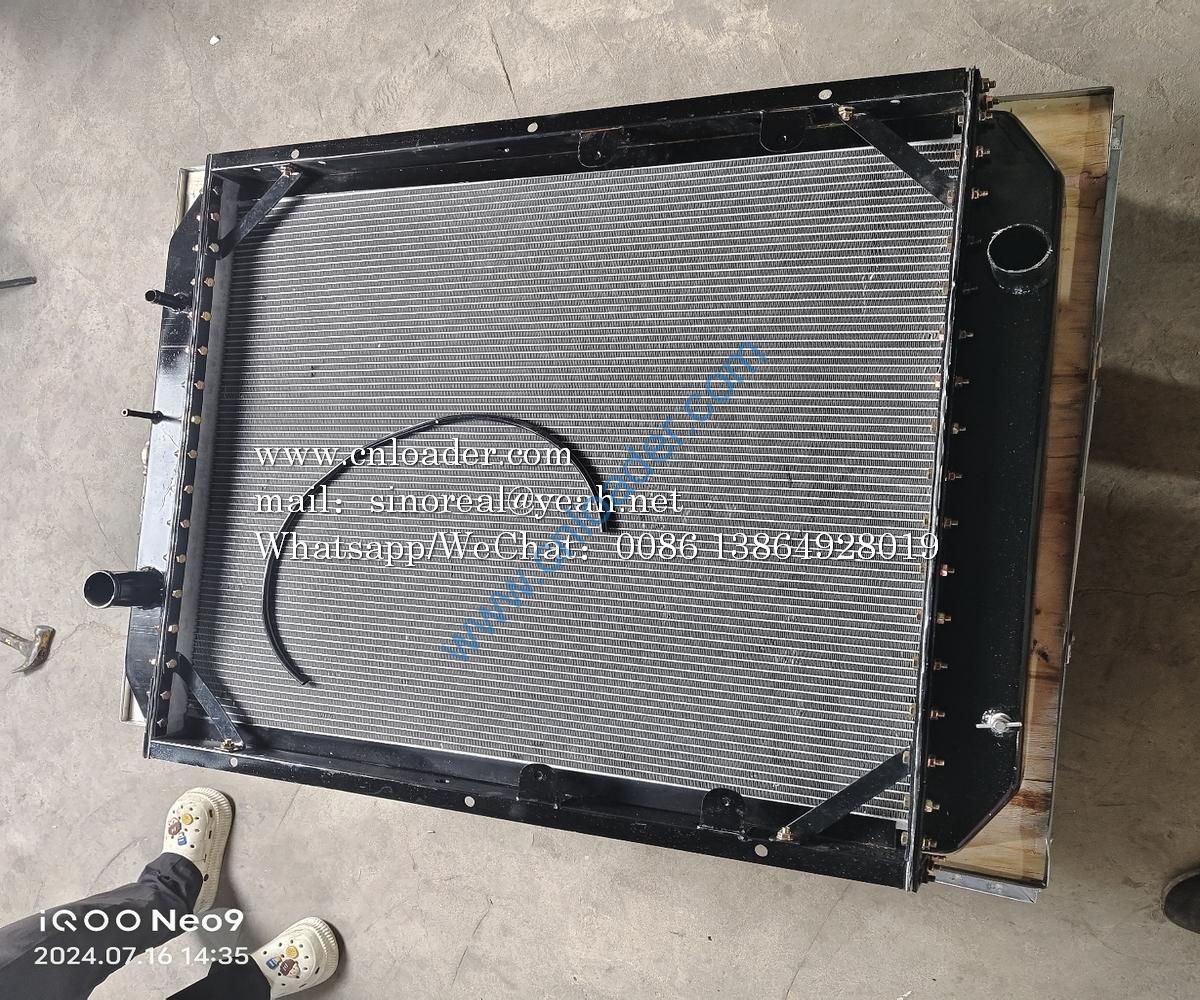 LIUGONG part Water Radiator 20C0020